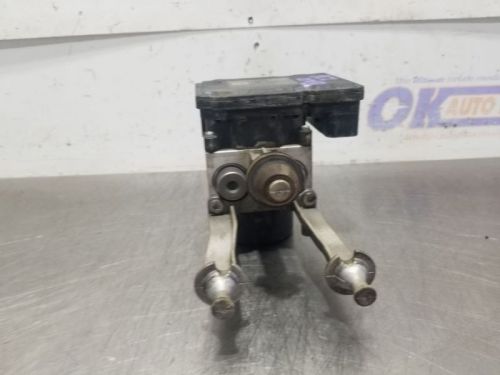 13 2013 chrysler 300 5.7l abs anti lock brake pump assembly