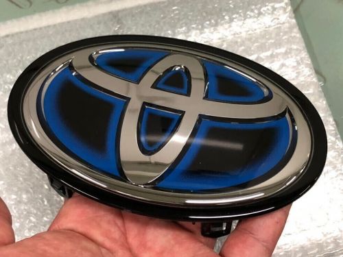 Toyota rav4 hybrid 2019-2023 front grille emblem logo radar 53141-33130