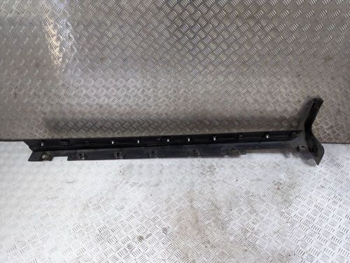 Ford kuga side skirt right driver side offside cv44s10154a mk2 2019