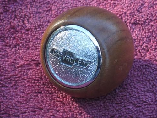 Rare chevrolet wood shift knob 50s 60s 70s accessory w bowtie emblem badge