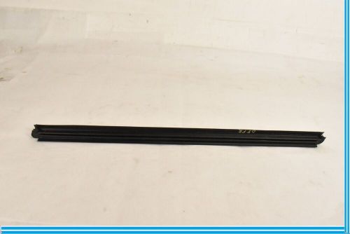 Mercedes c300 w205 front right door window inner weatherstrip seal oem 2015-20