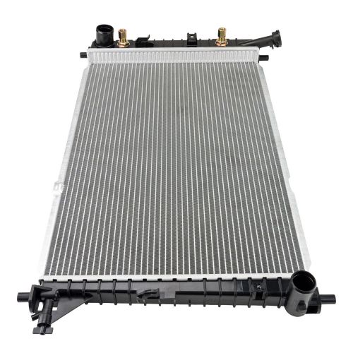 Radiator for 1997-2004 ford mustang base coupe convertible v6 3.8l 3.9l cu2138