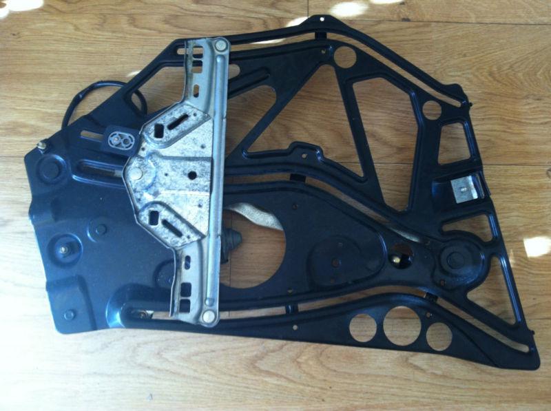 2001 mercedes-benz clk 420 430 pass. side quarter glass window regulator oem