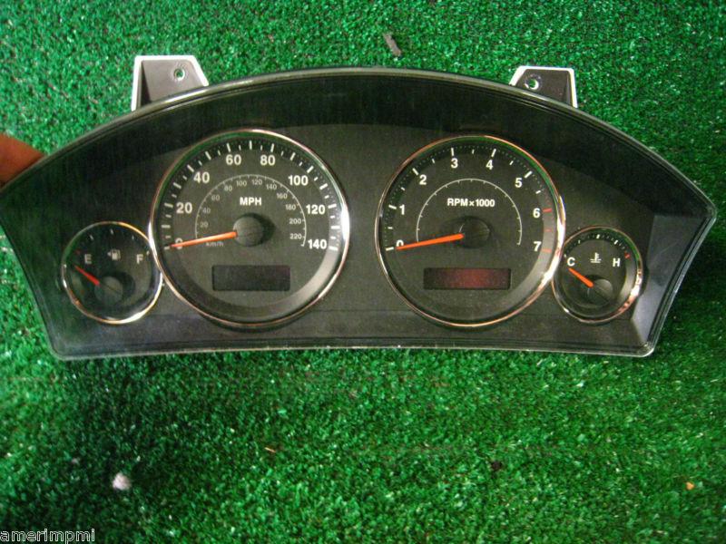 2005 jeep grand cherokee dash speedometer instrument gauge cluster v8 101k