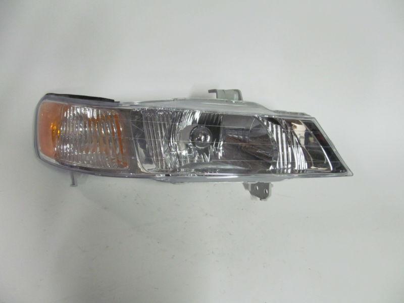 99 00 01 02 03 04 honda odyssey right headlight nice!