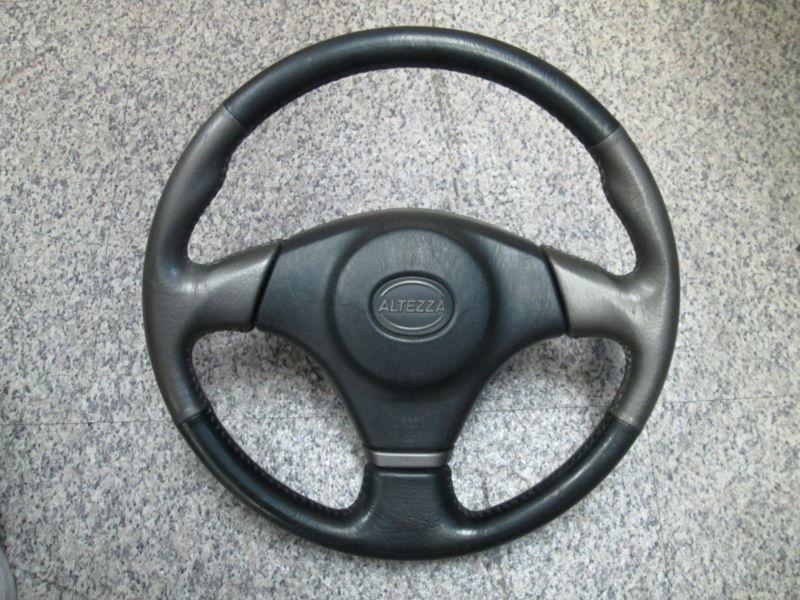 [h74t] jdm:toyota:altezza:sxe10:oem steering wheel