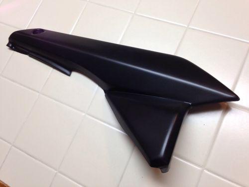 Suzuki 650 f katana fairing left lower trim cover