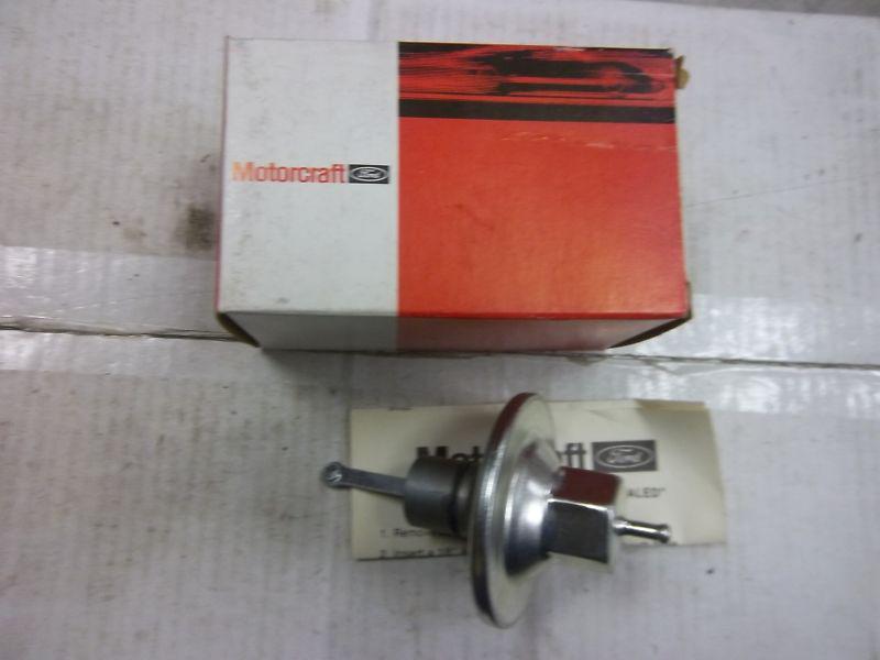 New nos motorcraft dd-868 distributor vacuum advance1981-85 escort