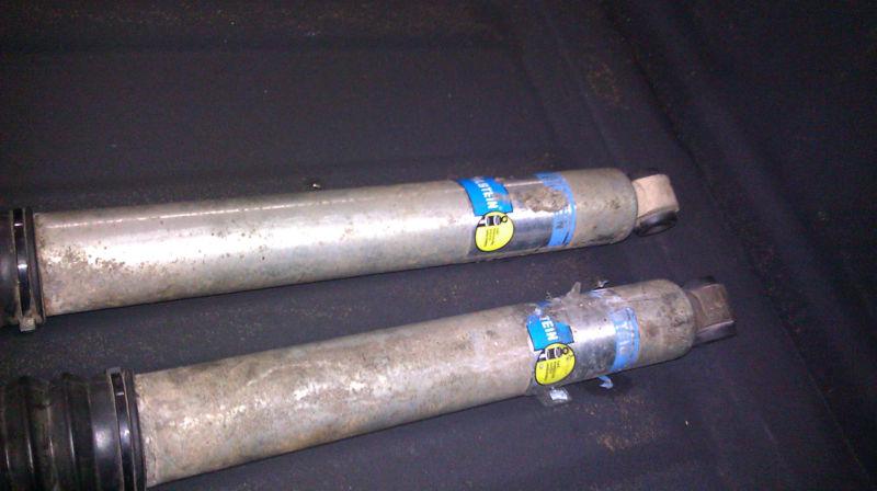 Tacoma bilstein rear shocks 5125 95.5 04   f4-be5-a465-h8 off road