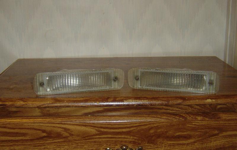  pair of replacement front bumper park turn signal lights 95-96 buick regal 4dr