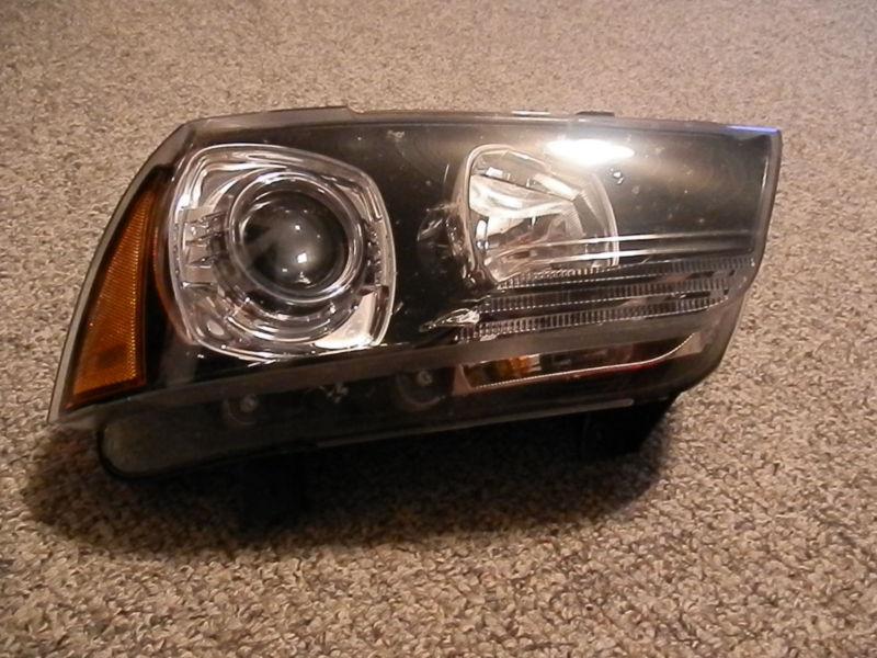 Oem 2011 dodge charger passenger headlight assembly hid xenon