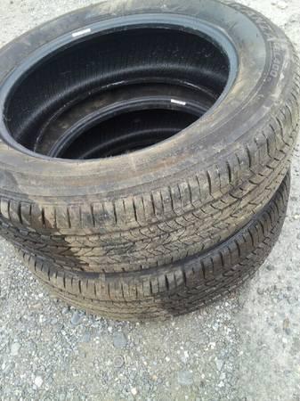 (2) 215/60/17 95t bridgestone turanza