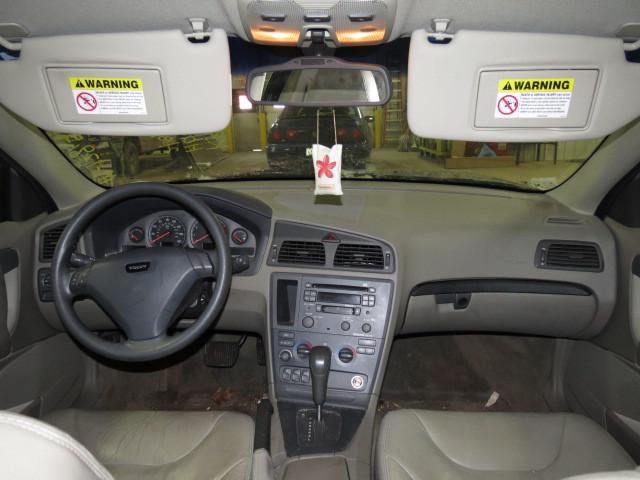 2001 volvo s60 floor center console tan 2583055