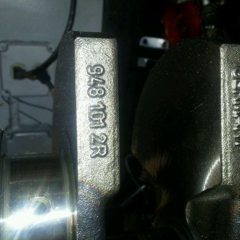 Porshe cayenne s turbo crank shaft.