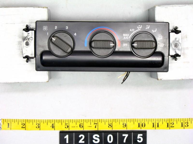 Sell 10 Genesis Temperature climate control AC heat unit panel switch