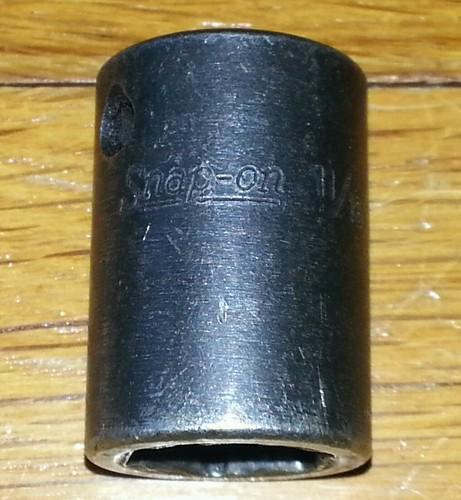 Snap on tools im220 1/2 drive 11/16 impact socket 6 point