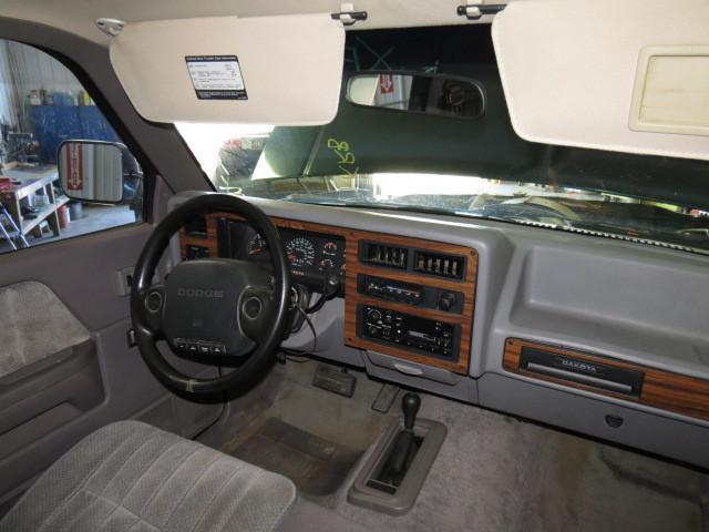 1995 dodge dakota 77492 miles steering column 2354837