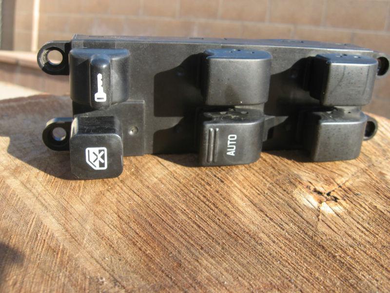 Oem 00-04 xterra frontier master driver power window switch oem