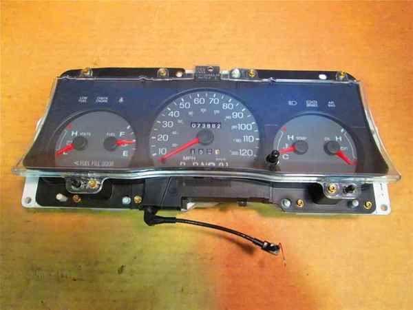 03-05 grand marquis speedometer speedo cluster gauge