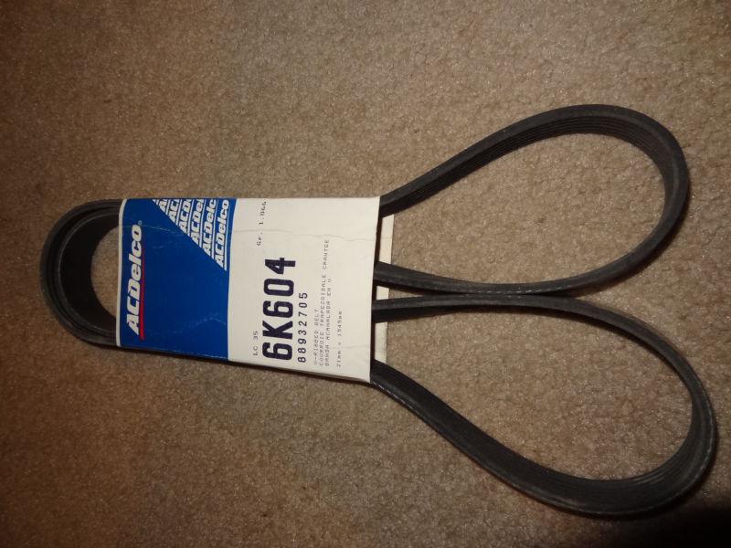 Sell GM serpentine belt 10210383 12576953 chevy trucks topkick kodiak