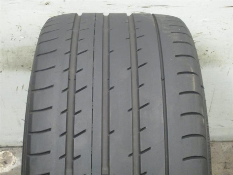 Single (1) 265/35zr19 toyo proxes t1 sport