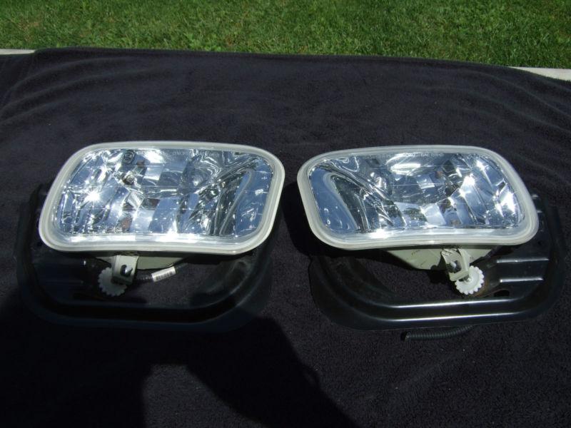 2009-2012 dodge ram truck right and left fog light assy