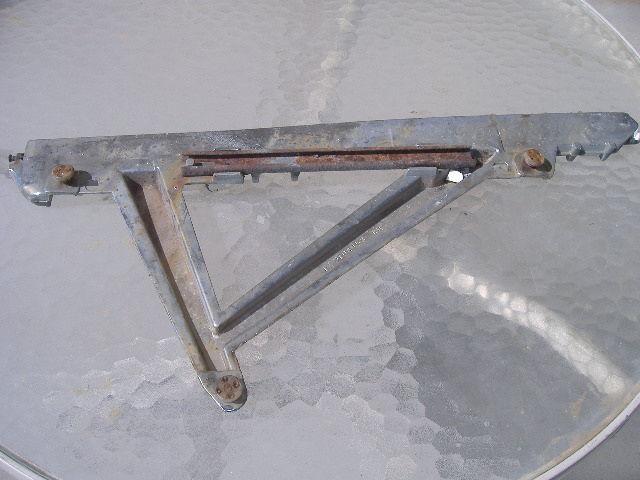 1965 pontiac gto right rear window mount