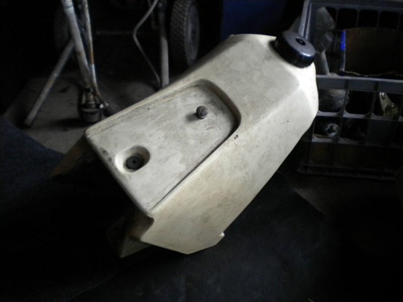 Ktm 300 gas tank