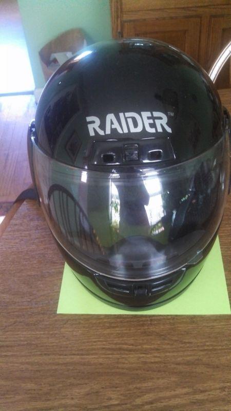 Raider street cycle helmet