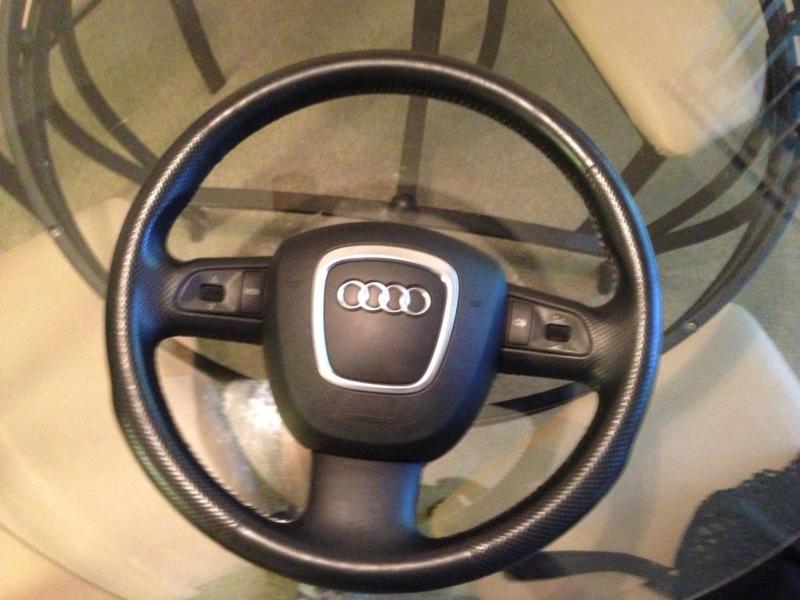 2006-2008 audi a3 multifunction steering wheel with airbag. excellent condition.