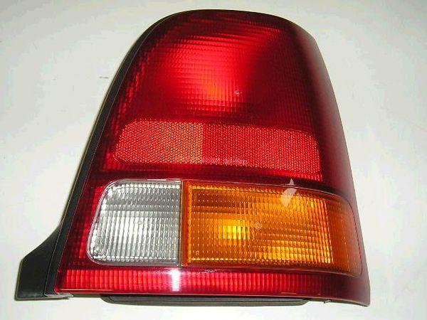 Honda logo , lachic 1998 rear right combination lamp [5515500]