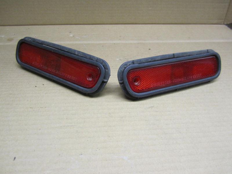 Honda prelude 92-95 1992-1995 rear side marker light& bezel set rh & lh oe