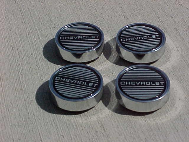 1986 - 1988 new monte carlo ss center caps set of 4 centers "chevrolet"