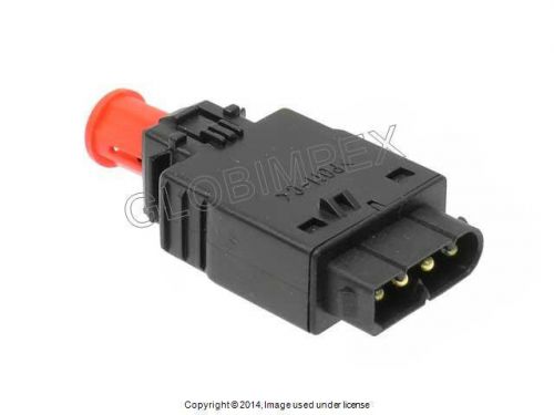 Bmw e32 e34 e36  z3 brake light switch with red locking sleeve (4 pin connector)