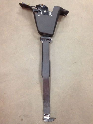 Front right passenger seatbelt airbag 2007-2013 suburban tahoe silverado yukon