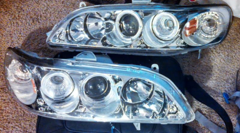 98-02 honda accord gen 3 cg® - chrome halo projector headlights with leds 