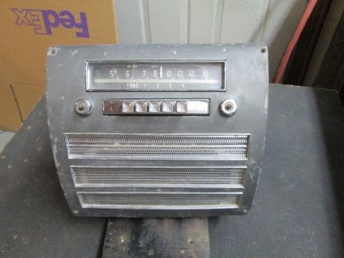 1951 dodge/plymouth antique auto radio