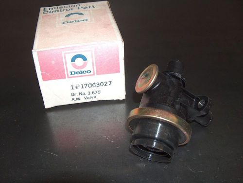 Ac delco 1980 buick 231 gm nos emissions a.i.r. air diverter control valve bop