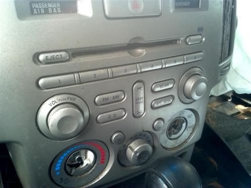 04 05 endeavor audio equipment control face plate 1 cd changer 349491