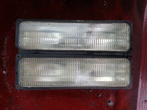 88-00 gm gmc/chevy suburban/tahoe/yukon/pickup oem turn signal light housings