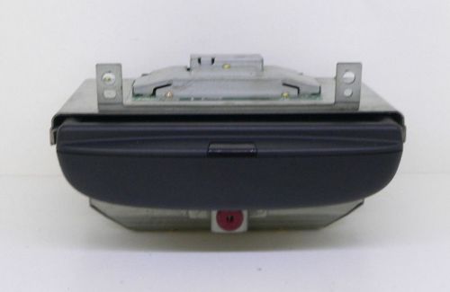 Volvo s60 s80 v70 xc70 xc90 central info display lcd monitor Écran 8622042