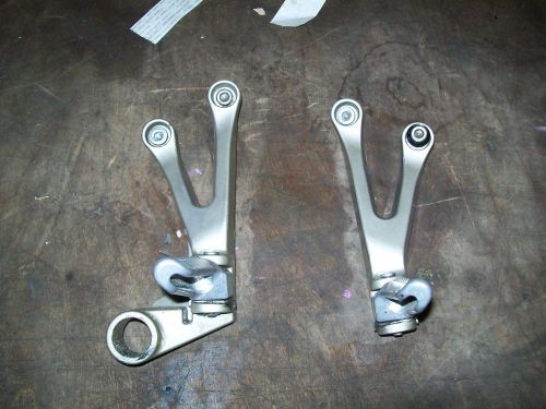 00-08 kawasaki zx 600 passenger foot pegs &amp; mounts oem