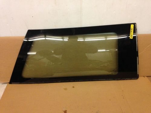 2008 mini cooper quarter window glass ( passenger )