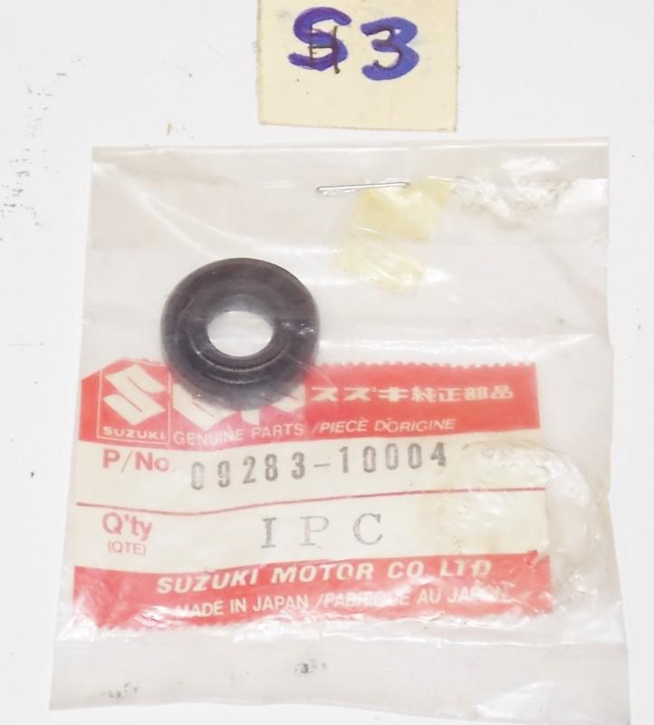 Suzuki 1981 1984 1989 1995 rm80 rm125 rm250 rf600r vs800gl oil seal 09283-10004