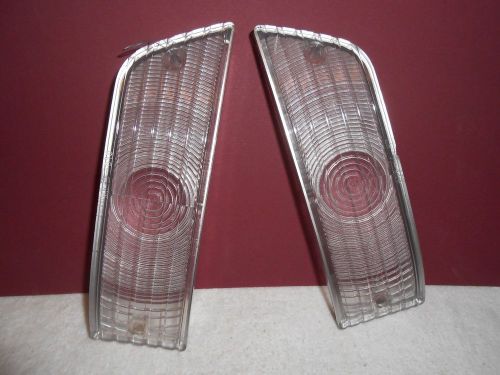 1958 ford parking lamp lens--pair