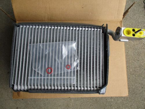 Mopar evaporator core - 05061585aa - charger/300/magnum