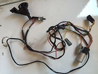 A bofy mopar map light harness