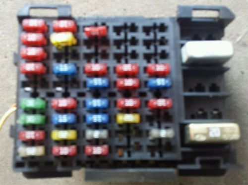 97 03 grand prix fuse box relay switch panel with fuses 3.8l oem 98 99 00 01 02