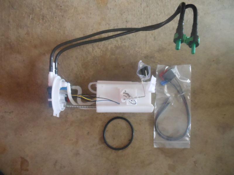 Fuel pump assembly w/sending unit, chevy, pont, olds 2000-2005 see listing