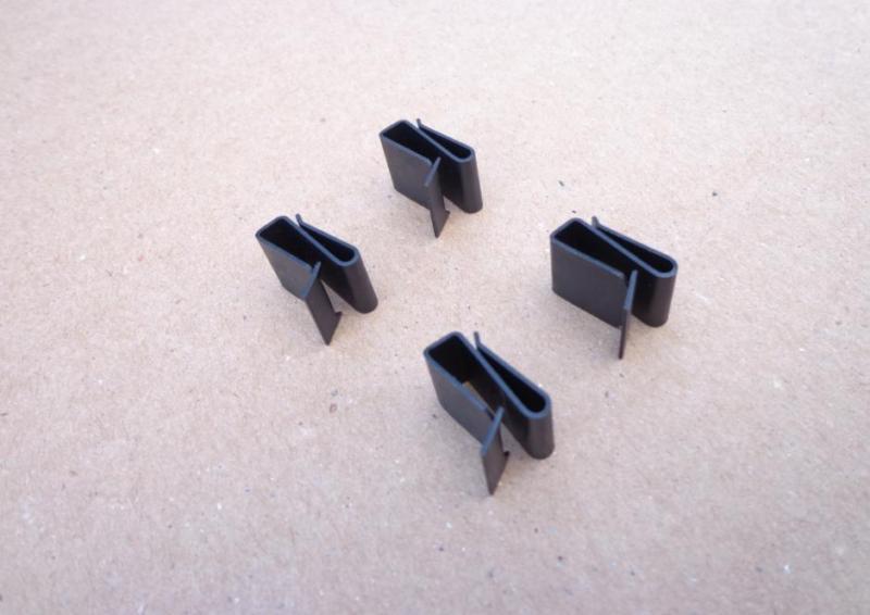 4 new radiator shroud clips!!! - gm cars trucks 352-11a